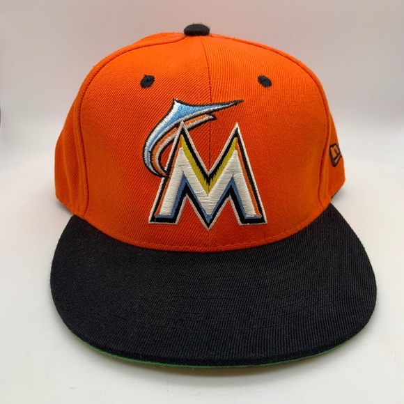 New Era 9Fifty Miami Marlins MLB Baseball Logo Embroidered Snapback Hat - Picture 1 of 16